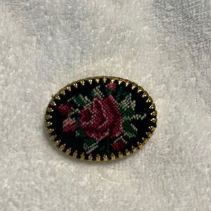 Vintage petit point rose brooch. Excellent condition